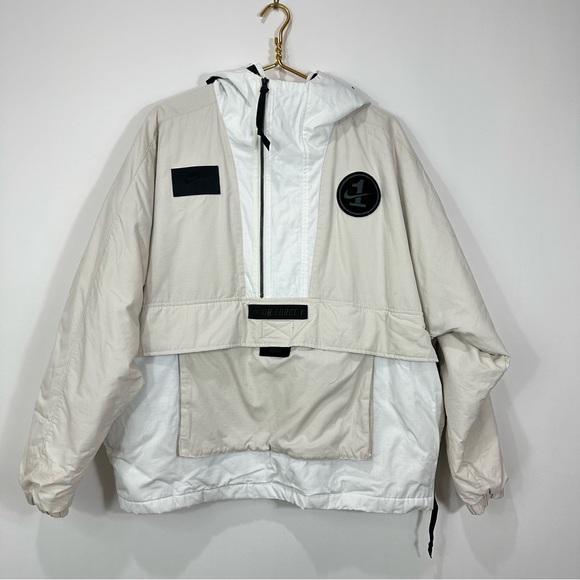 NIKE AIR FORCE 1 PULLOVER JACKET HOODIEMedium